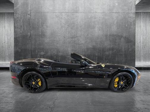 2015 Ferrari California T