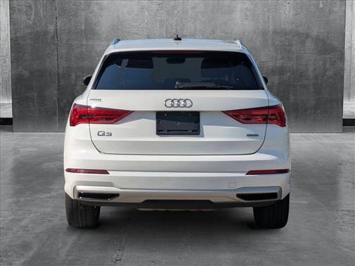 2019 Audi Q3 2.0T Premium