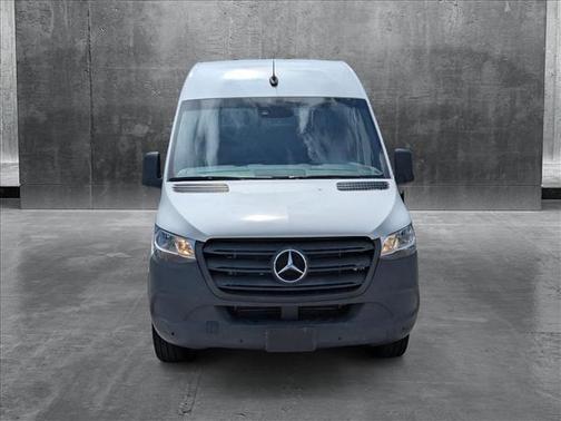 2022 Mercedes-Benz Sprinter 2500 Standard Roof