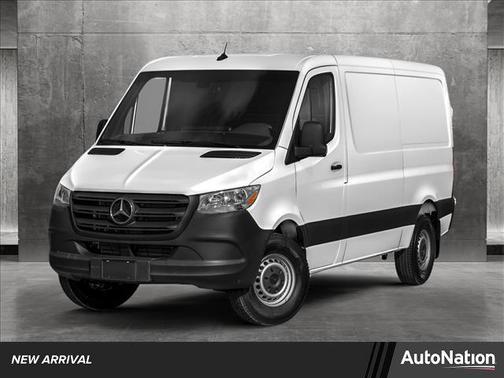 2022 Mercedes-Benz Sprinter 2500 Standard Roof