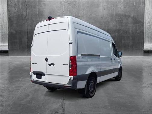 2022 Mercedes-Benz Sprinter 2500 Standard Roof