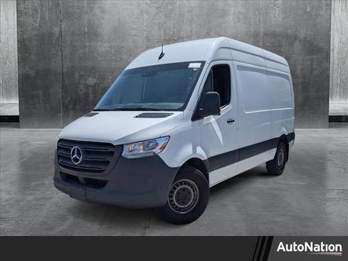 2022 Mercedes-Benz Sprinter 2500 Standard Roof