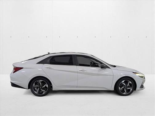 2021 Hyundai ELANTRA Limited