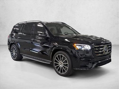 2026 Mercedes-Benz GLS 450 4MATIC