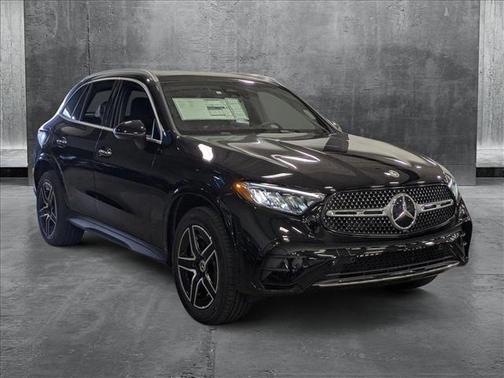 2025 Mercedes-Benz GLC 300 Base