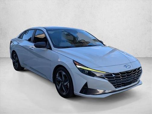 2021 Hyundai ELANTRA Limited