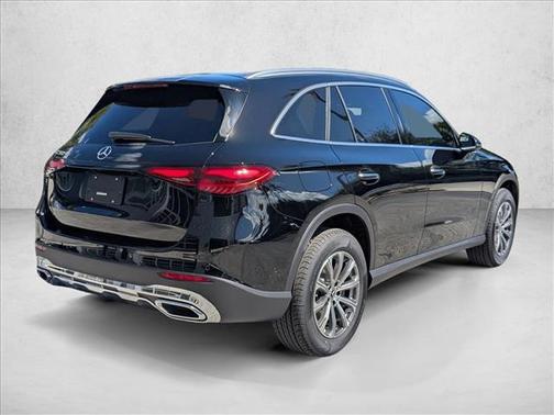 2026 Mercedes-Benz GLC 300 Base