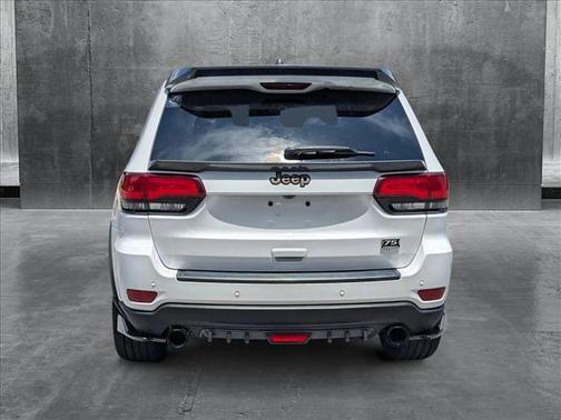 2017 Jeep Grand Cherokee 75th Anniversary Edition 4x2