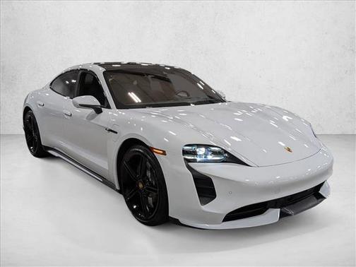 2020 Porsche Taycan Turbo