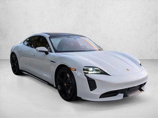 2020 Porsche Taycan Turbo