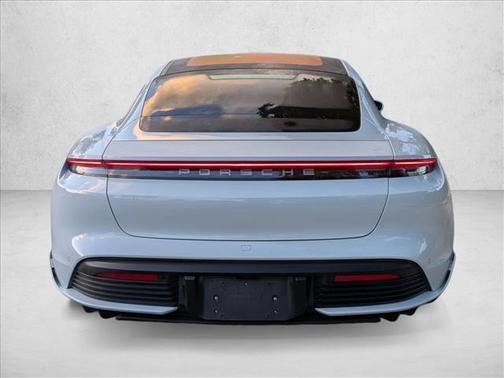 2020 Porsche Taycan Turbo