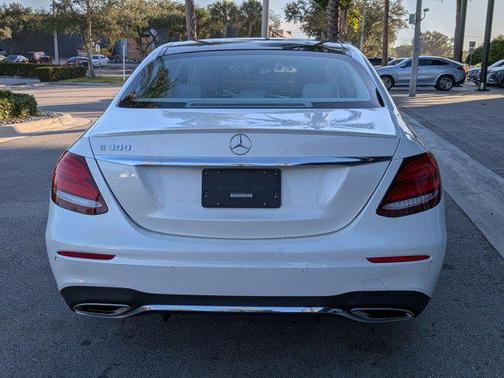 2018 Mercedes-Benz E-Class E 300