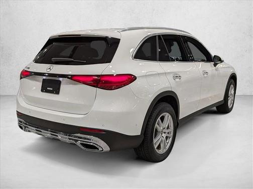 Polar White 2025 Mercedes-Benz GLC 300 Base