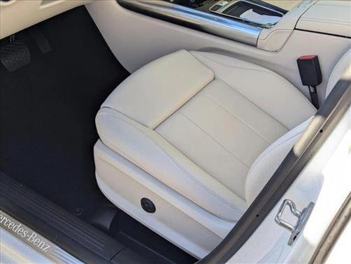 2025 Mercedes-Benz GLA 250 Base