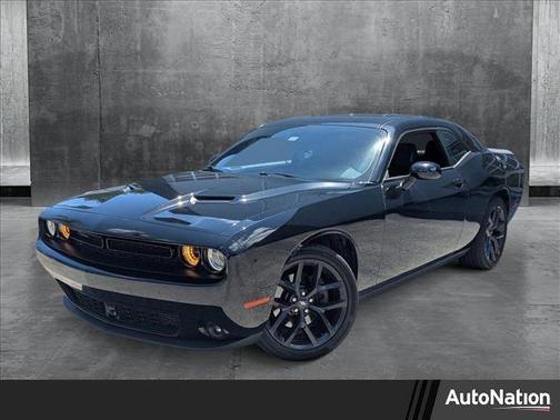 2021 Dodge Challenger SXT