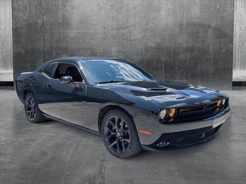 2021 Dodge Challenger SXT