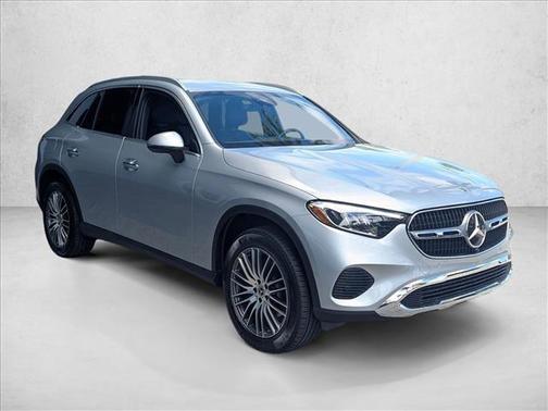 Cirrus Silver Metallic 2026 Mercedes-Benz GLC 300 Base