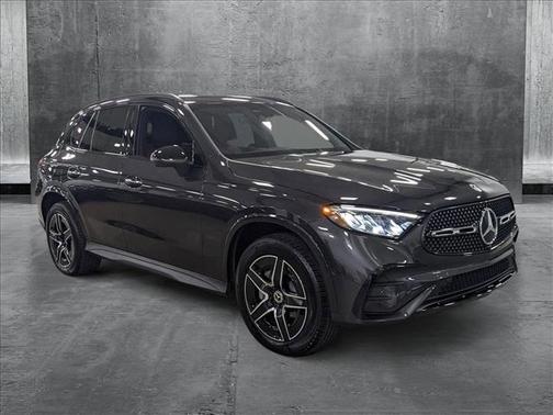 2025 Mercedes-Benz GLC 300 4MATIC