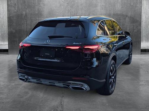 2025 Mercedes-Benz GLC 350e Base