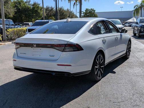 2023 Honda Accord Hybrid Touring