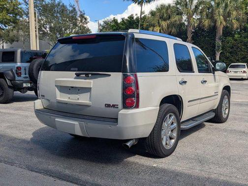 2010 GMC Yukon Denali