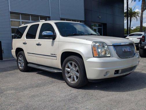 2010 GMC Yukon Denali