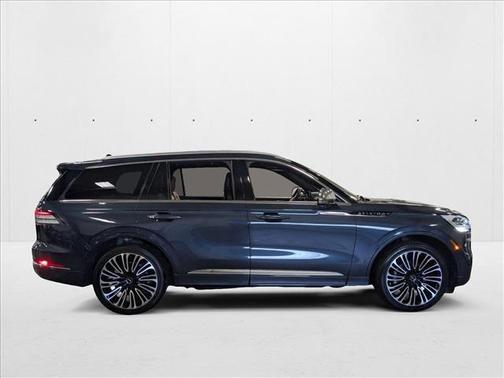 2022 Lincoln Aviator Black Label AWD