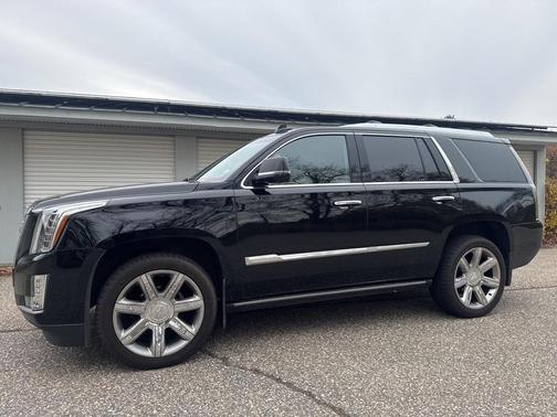 2018 Cadillac Escalade Premium Luxury