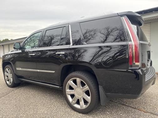 2018 Cadillac Escalade Premium Luxury