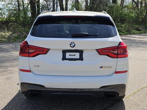 2018 BMW X3 M40i