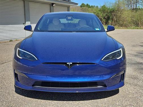 2022 Tesla Model S Base