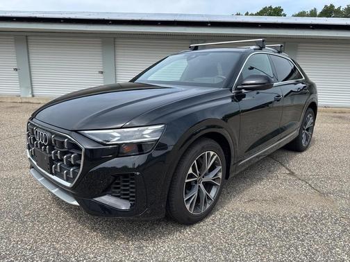 2024 Audi Q8 55 Premium