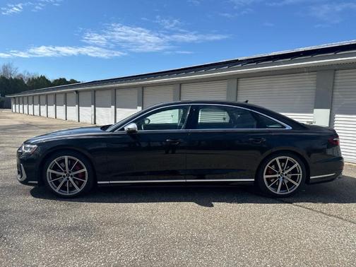2023 Audi S8 4.0T quattro
