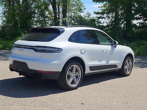 2021 Porsche Macan S