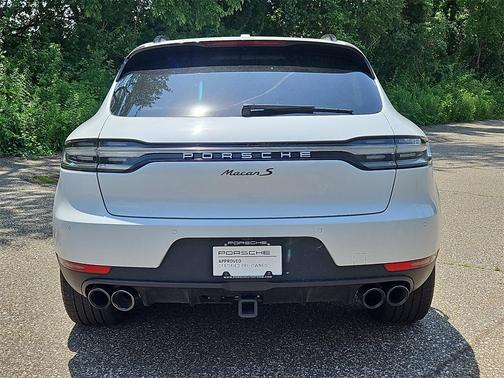 2021 Porsche Macan S