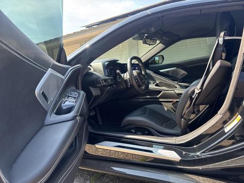 2022 Chevrolet Corvette Stingray w/3LT