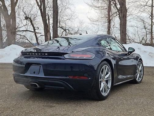 2017 Porsche 718 Cayman Base