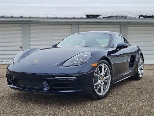 2017 Porsche 718 Cayman Base