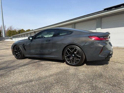 2020 BMW M8 