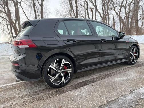 2024 Volkswagen Golf GTI 2.0T SE