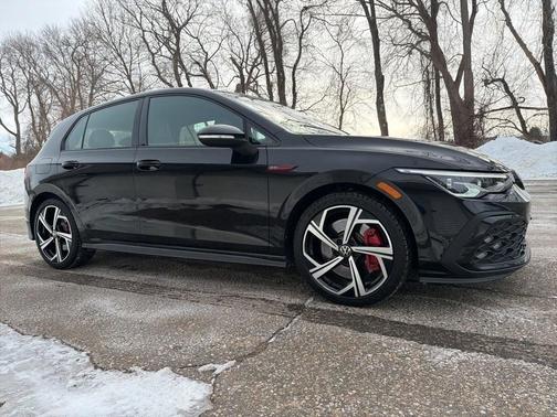 2024 Volkswagen Golf GTI 2.0T SE