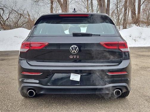 2024 Volkswagen Golf GTI 2.0T SE
