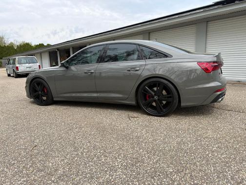 Chronos Gray Metallic 2022 Audi S6 2.9T Premium Plus