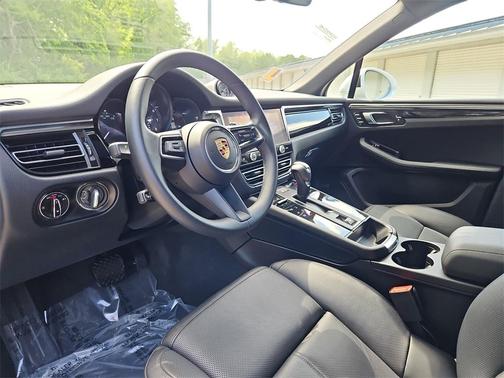 2024 Porsche Macan