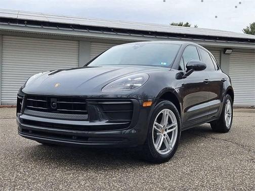 2025 Porsche Macan 
