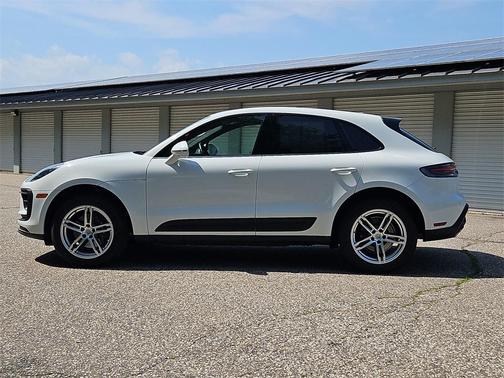 2024 Porsche Macan