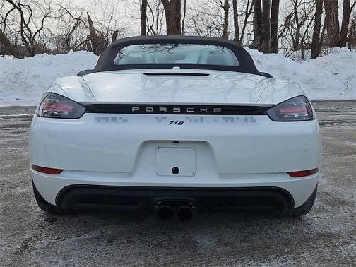 2024 Porsche 718 Boxster 