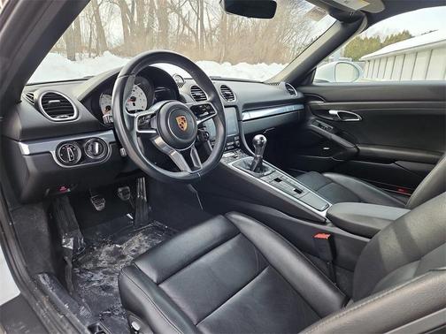 2024 Porsche 718 Boxster Style Edition