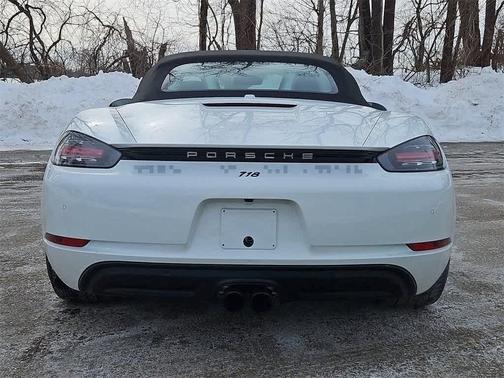 2024 Porsche 718 Boxster 