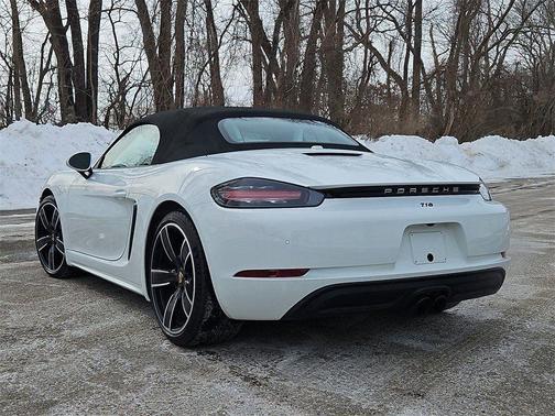 2024 Porsche 718 Boxster 